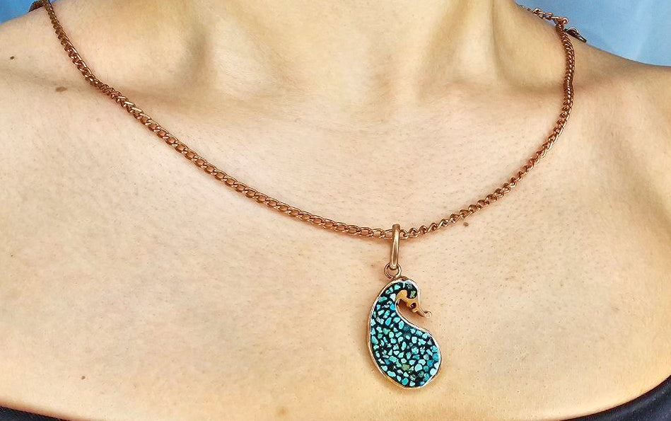 Motif Charm