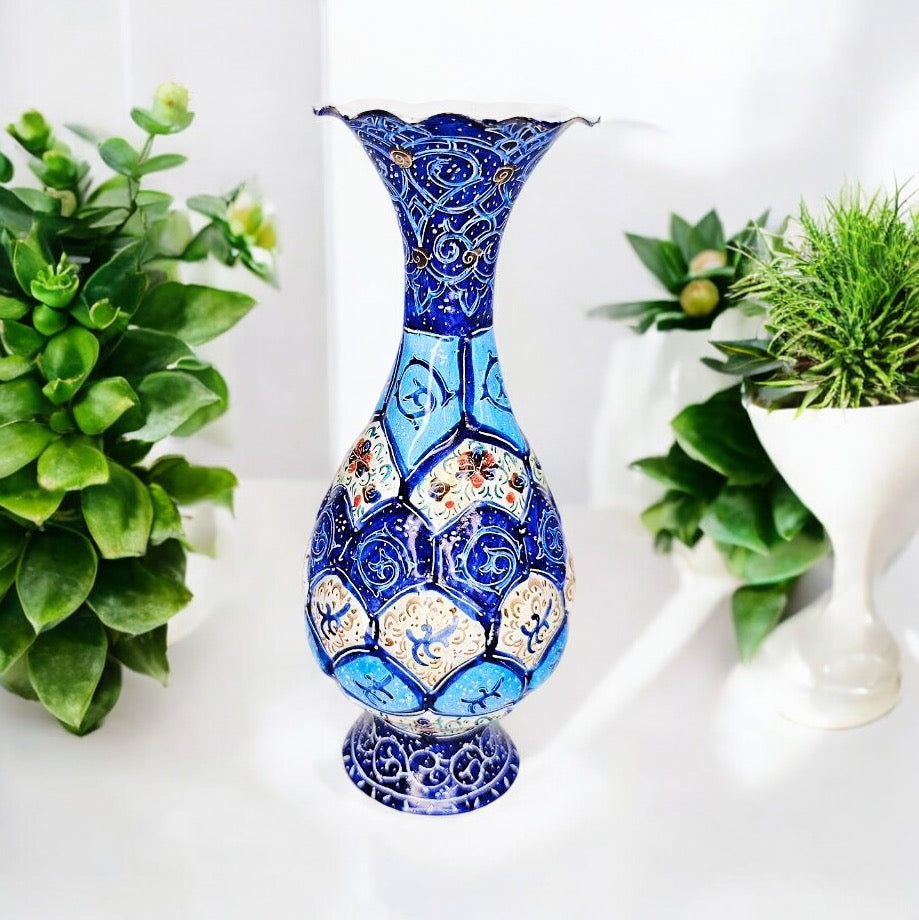 Mina Glow Vase